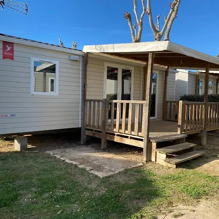 Mobile 4-6 Places Les Sables Du Midi Valras Campsite